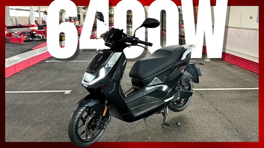 NIU FQi 500 vs. NQIx500 und RQi: Welcher E-Roller passt zu dir? Alles über den FQi 500: meine Erfahrungen, Test auf der Kartbahn und wie er sich gegen den NIU NQIx500 und RQi behauptet. Hier erfährst du mehr!
