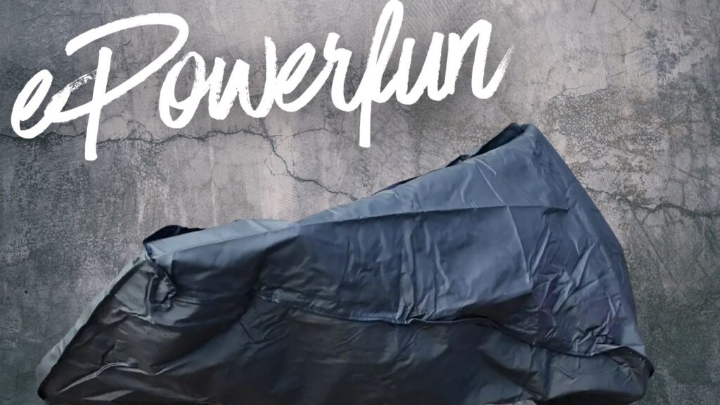 Wetterfest, robust, preiswert: Die ePF E-Scooter Garage 112061 ist der ideale Schutz für dein Fahrzeug.